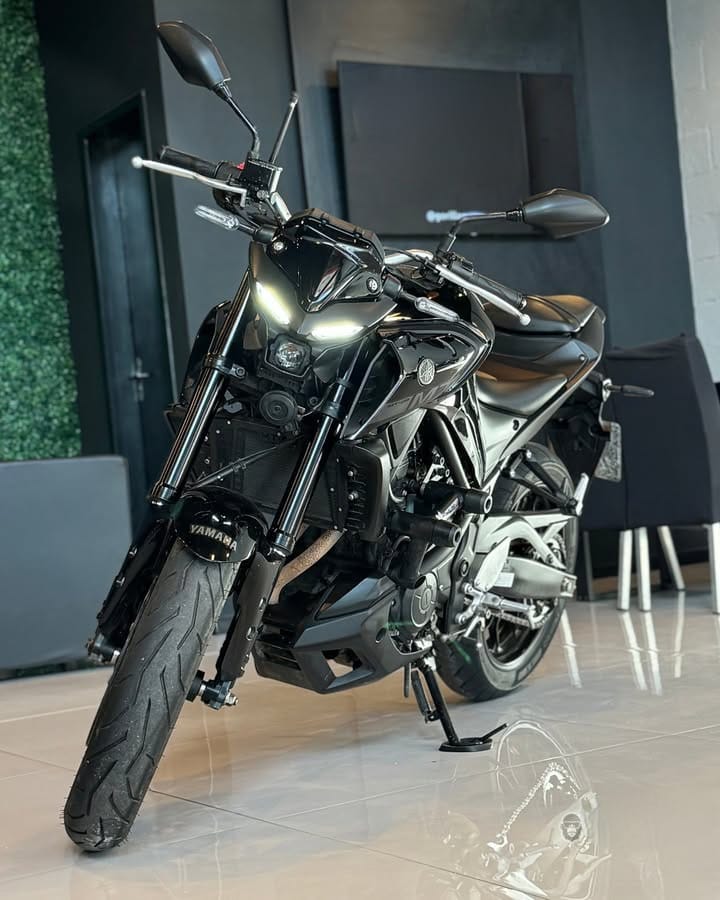 YAMAHA – MT 03 2021 Preto