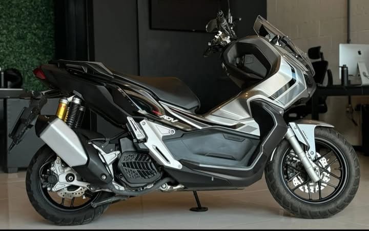 HONDA – ADV 150 2023 Prata