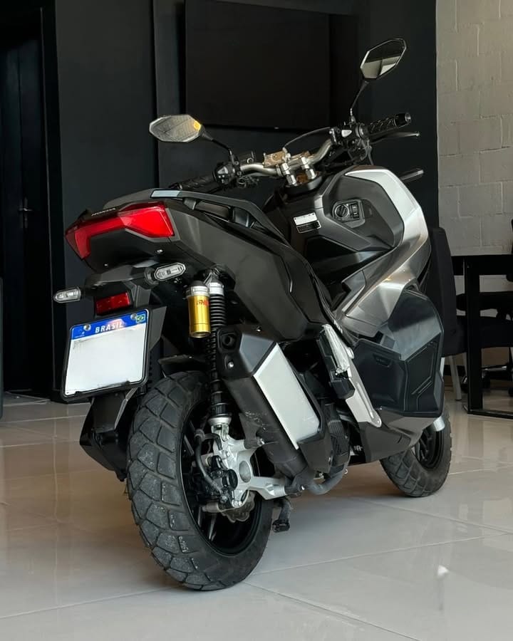 HONDA – ADV 150 2023 Prata