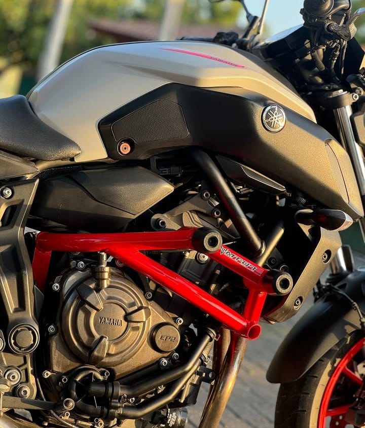 YAMAHA – MT 07 2021